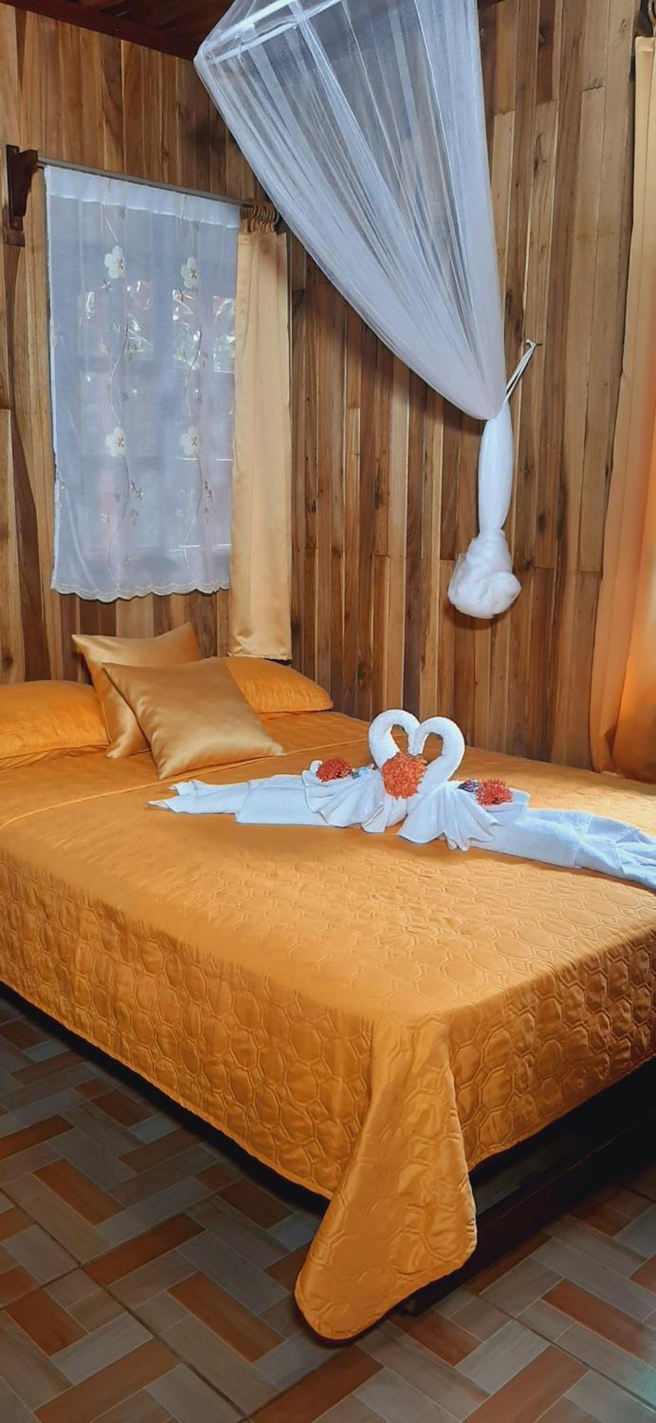 Bed and Breakfast Jardin Entre Montanas Bijagua Esterno foto